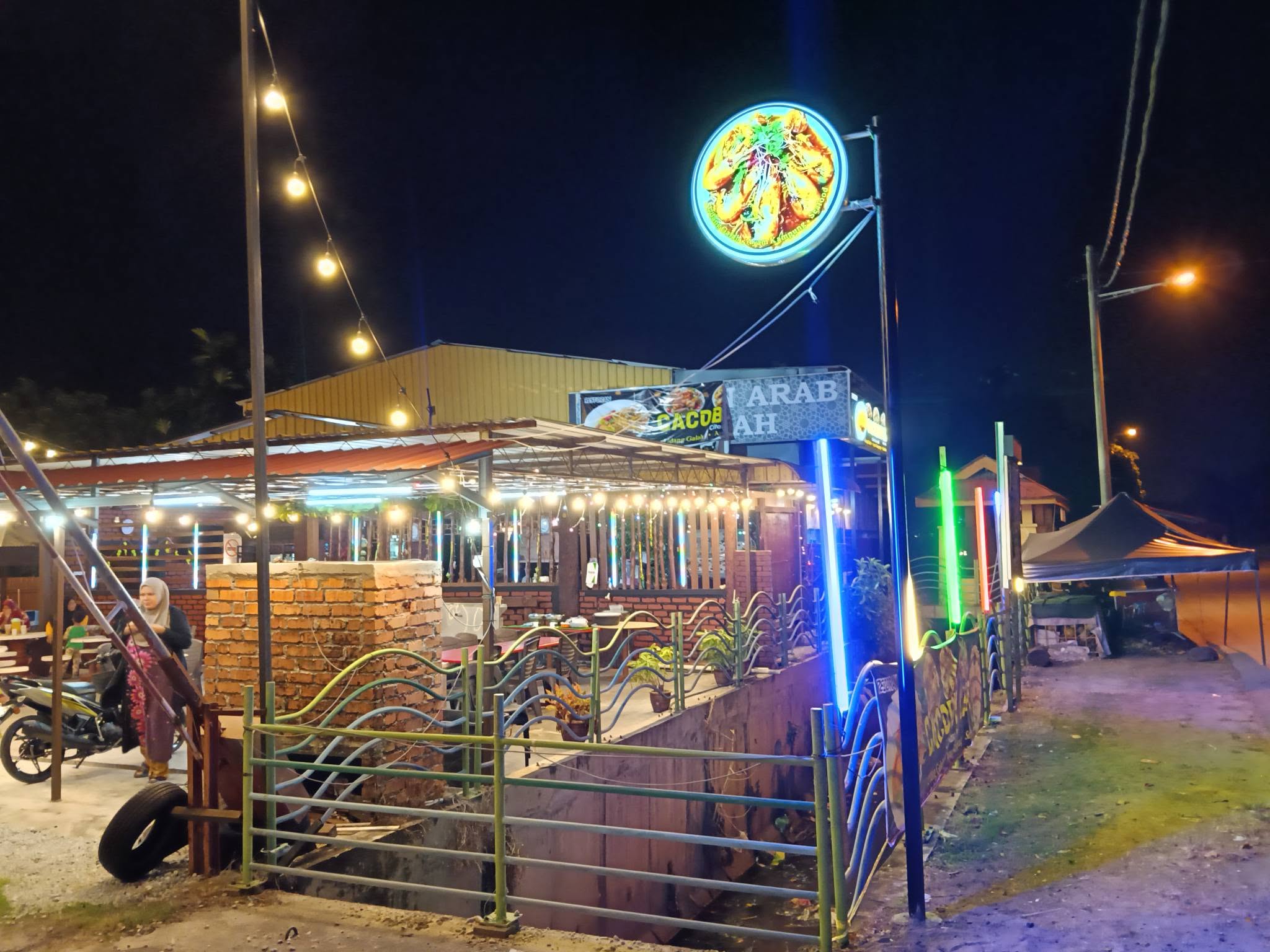 CACOBOY CAFE — Environment, Kepala Batas, Pulau Pinang