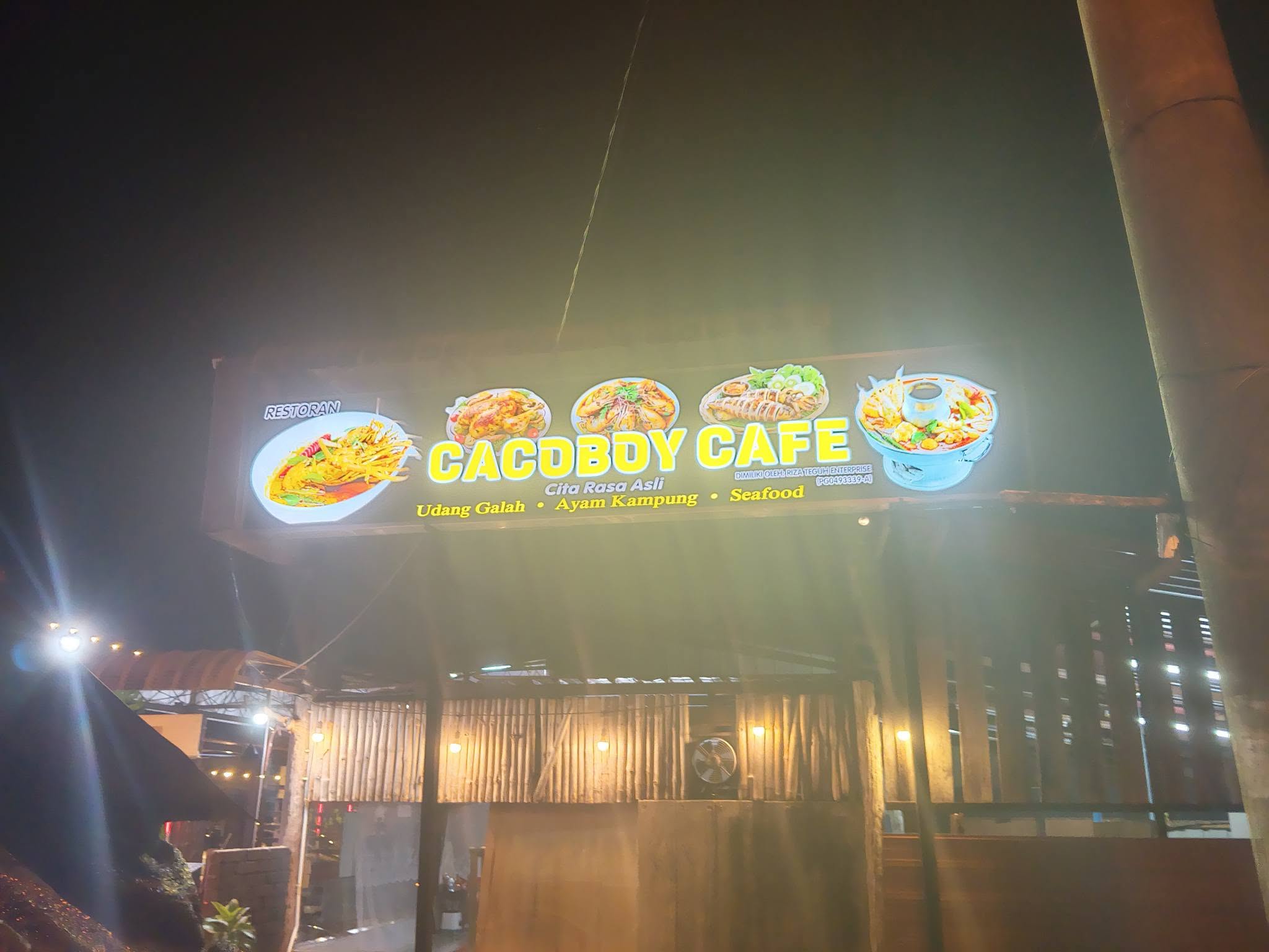 CACOBOY CAFE — Environment, Kepala Batas, Pulau Pinang