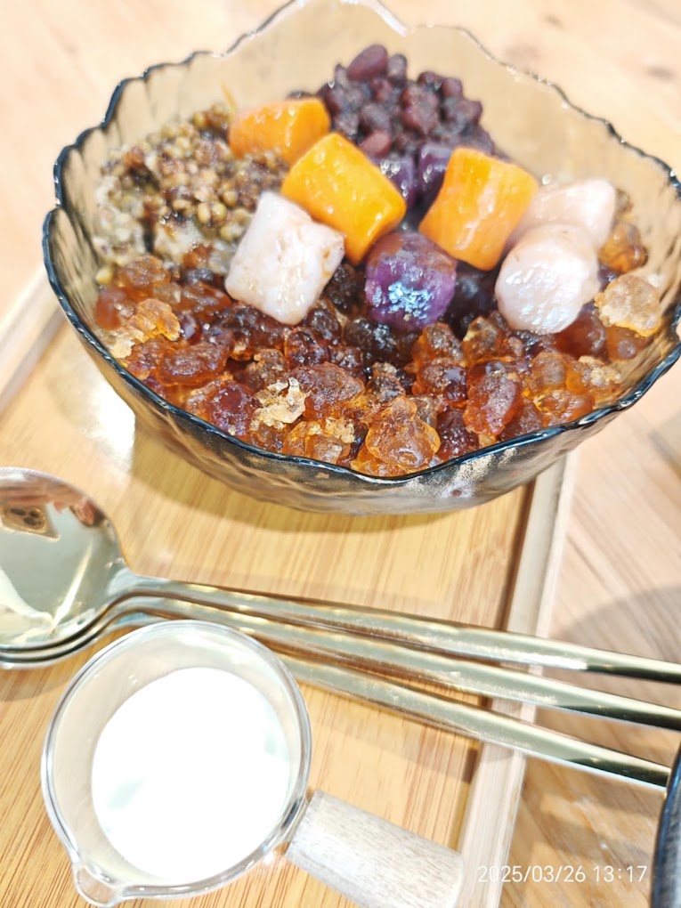 Tam Chiiak 吃货 - 臺胃裏 — Food, Butterworth, Pulau Pinang