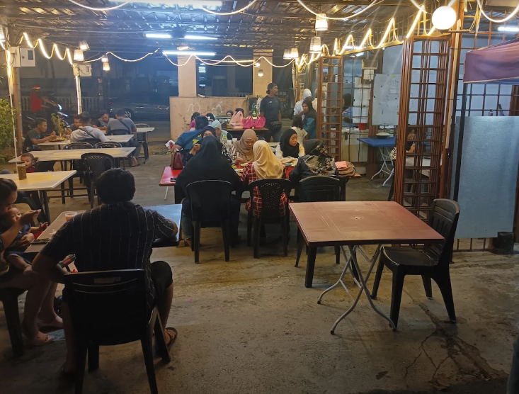 NURIEE CAFE — Environment, Bukit Mertajam, Pulau Pinang