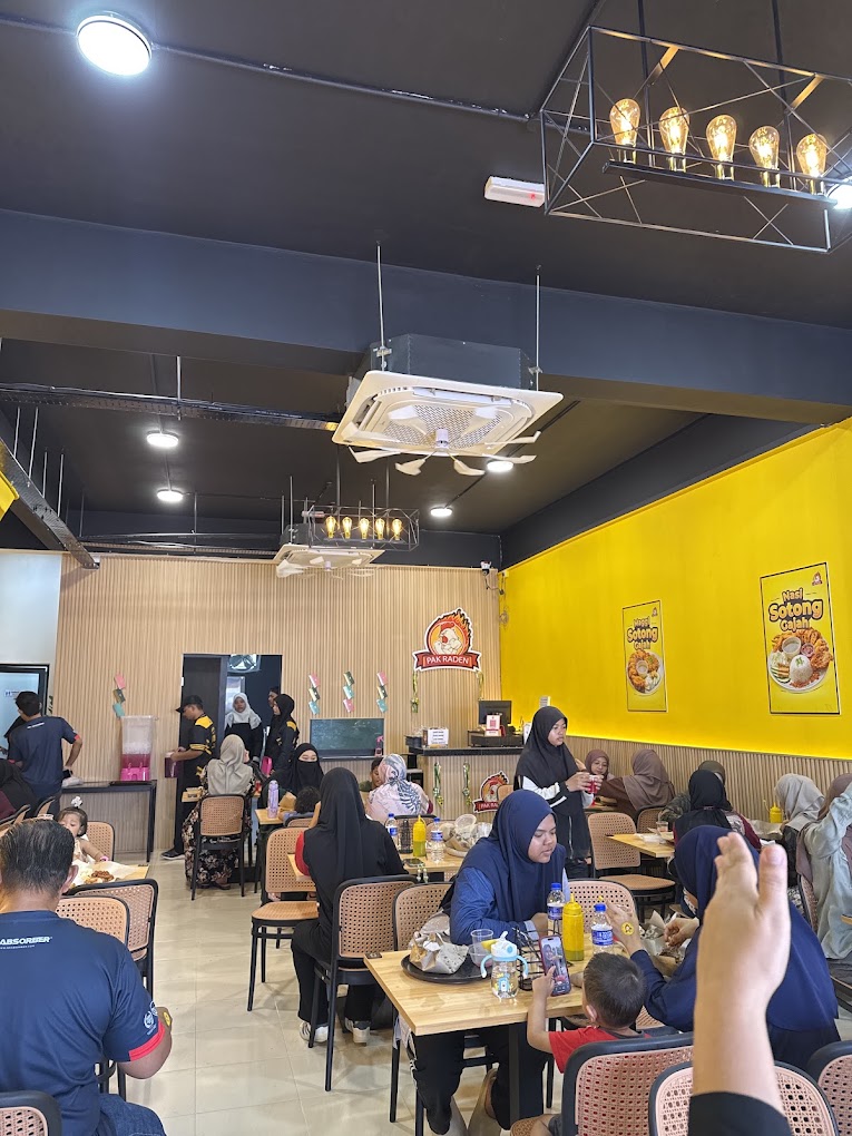 Ayam Gepuk Pak Raden Bertam Avenue — Environment, Kepala Batas, Pulau Pinang