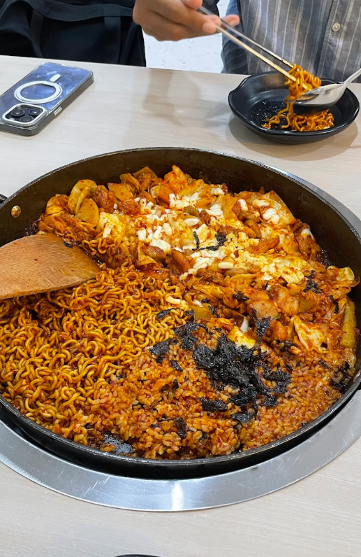 Mr. Dakgalbi Sunway Carnival Mall — Food, Seberang Jaya, Pulau Pinang