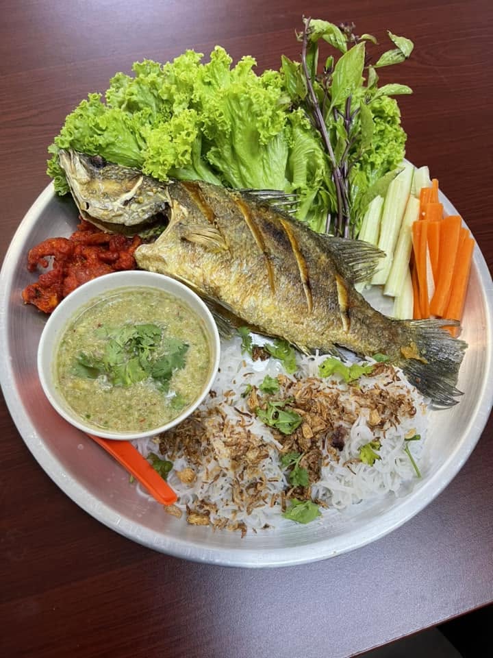 Tomyam Adik-Beradik — Food, Sungai Dua, Pulau Pinang