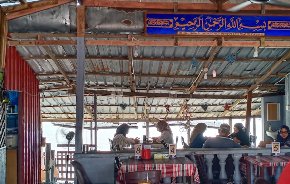 Kak Ina Mee Udang Dan Ketam — Environment, Teluk Kumbar, Pulau Pinang
