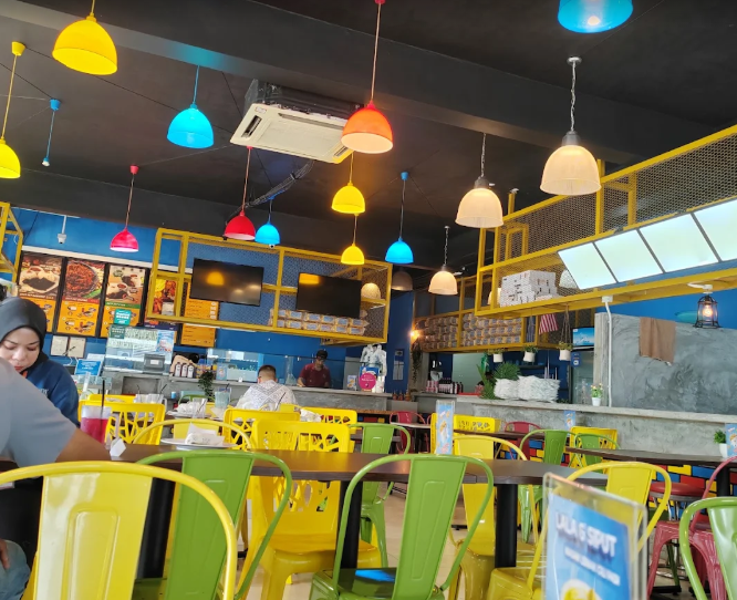 Tiga Budak Gemok @ Bayan Lepas — Environment, Bayan Lepas, Pulau Pinang