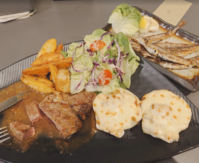 M20 Mansion Twenty — Food, Bayan Lepas, Pulau Pinang