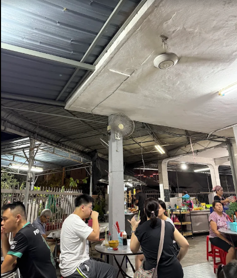 Bak Kut Teh Soup & Fish Head Bee Hoon — Environment, Sungai Dua, Pulau Pinang