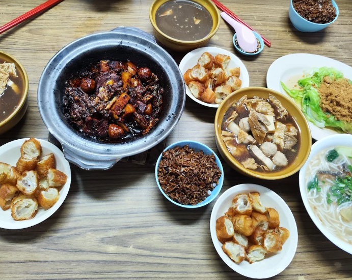Bak Kut Teh Soup & Fish Head Bee Hoon — Food, Sungai Dua, Pulau Pinang