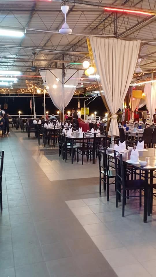 D'Seafood Paradise — Environment, Batu Maung, Pulau Pinang