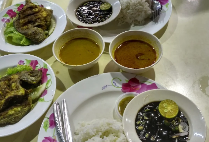 Astaka Bukit Gedung — Food, Bayan Lepas, Pulau Pinang