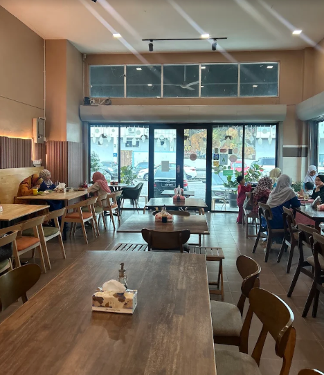 Garuda Bistro — Environment, Bayan Lepas, Pulau Pinang