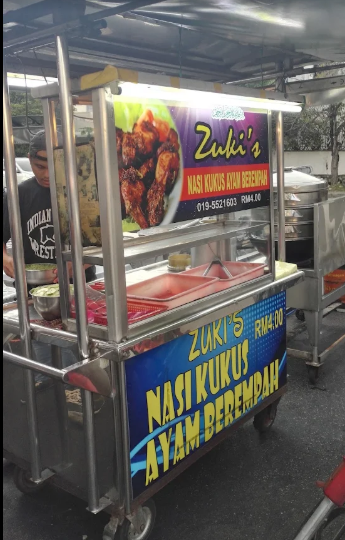 Zuki's Nasi Kukus Ayam Berempah