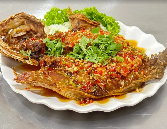 Thai Tut Tut Restaurant （泰國餐 泰好吃） — Food, Batu Maung, Pulau Pinang